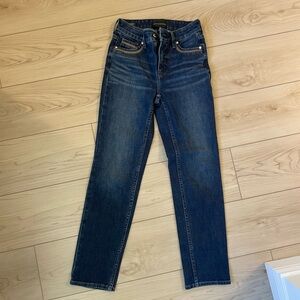 Dark Wash High-Rise Women’s Jeans - Classic Straight Leg